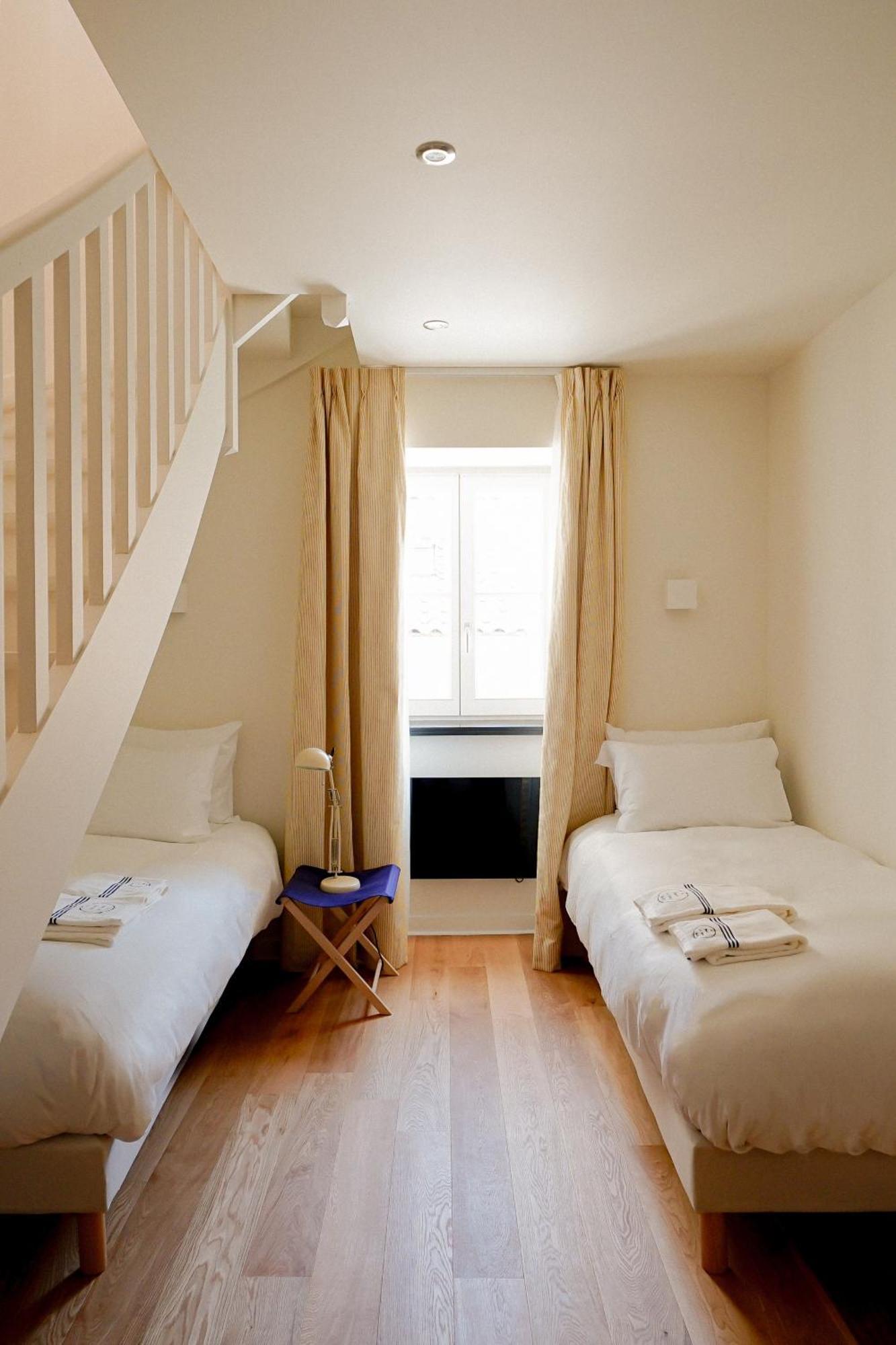 Alfred Hotels Les Halles Biarritz Bagian luar foto