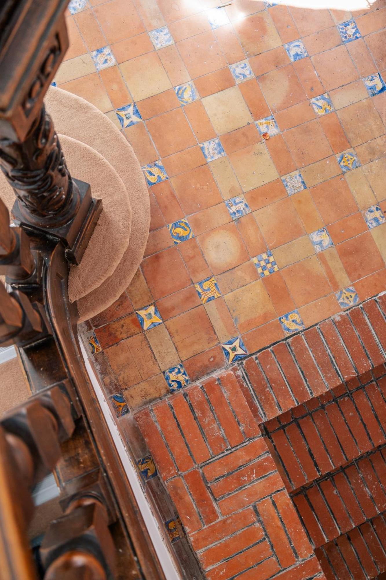 Alfred Hotels Les Halles Biarritz Bagian luar foto