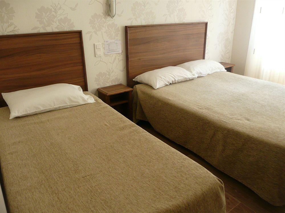 Alfred Hotels Les Halles Biarritz Bagian luar foto
